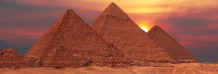 Organisez un voyage à la découverte des pyramides égyptiennes